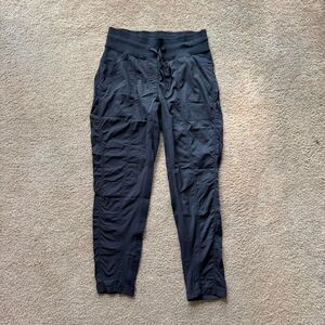 Lululemon Dance Studio Crop II Unlined 26" Pants Size 6